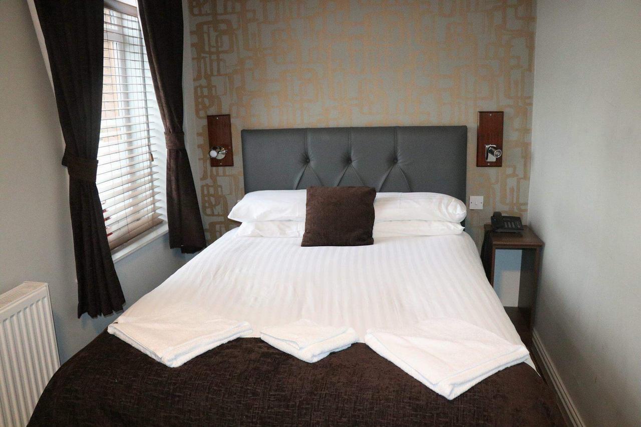 The Griffin Inn St Helens  المظهر الخارجي الصورة