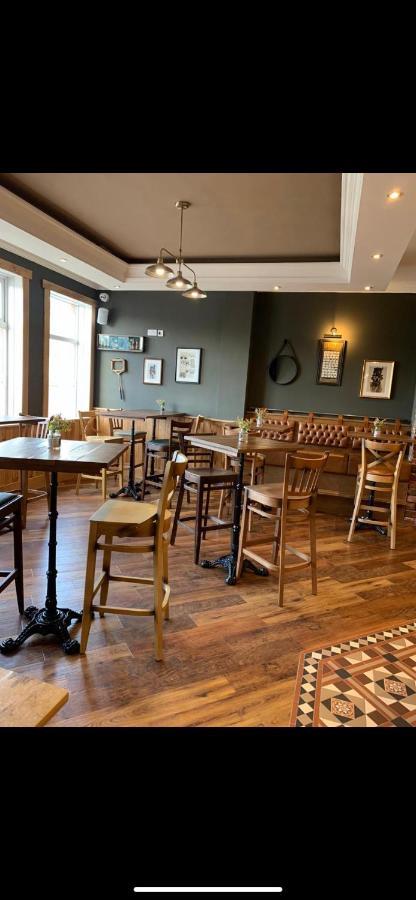 The Griffin Inn St Helens  المظهر الخارجي الصورة